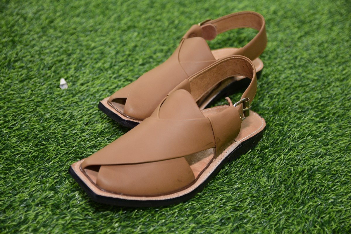 Hover Thumbnail Norozi Chappal Single Sole Special Edition - Camel Color