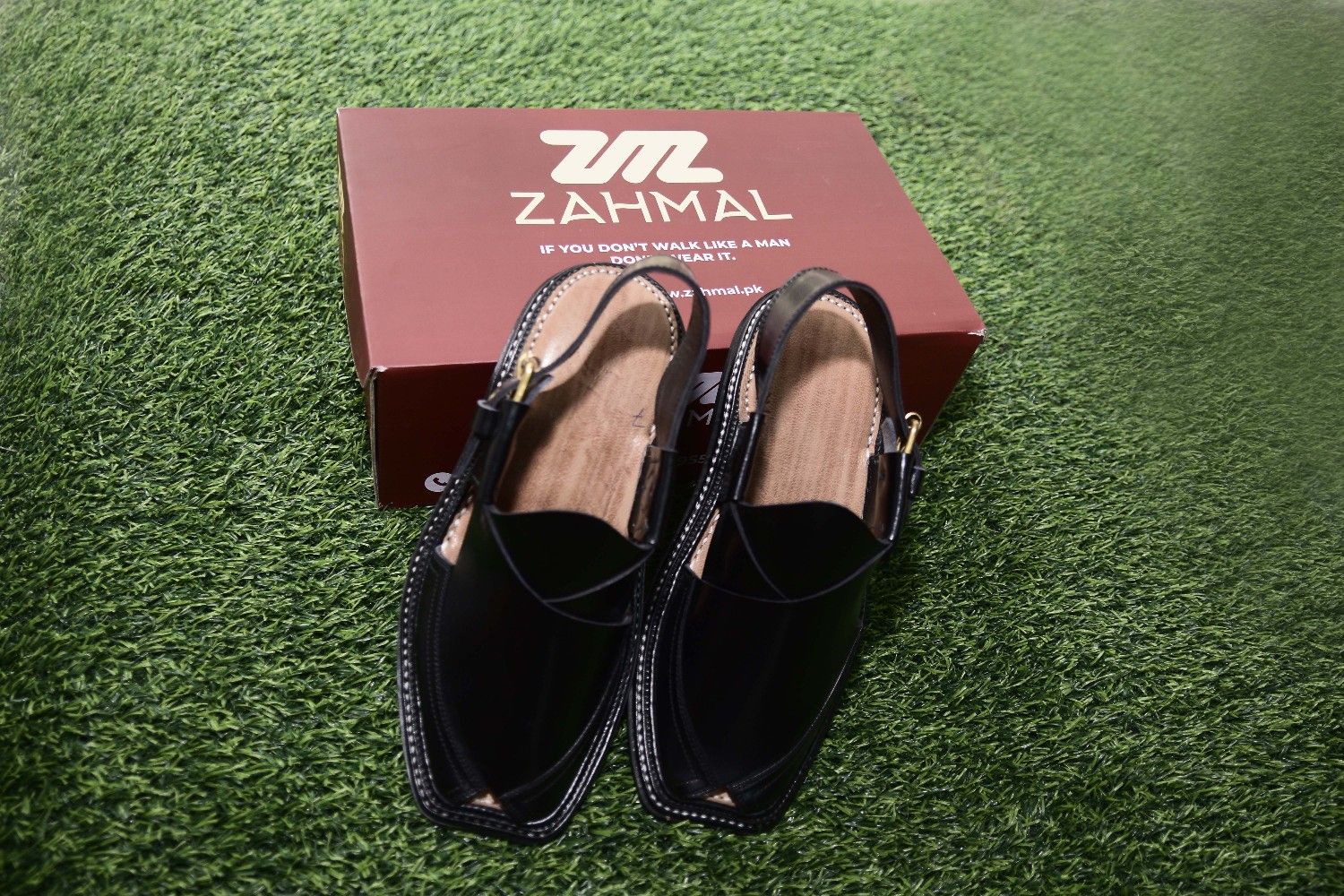 Hover Thumbnail Triple Gear Medicated Chappal 