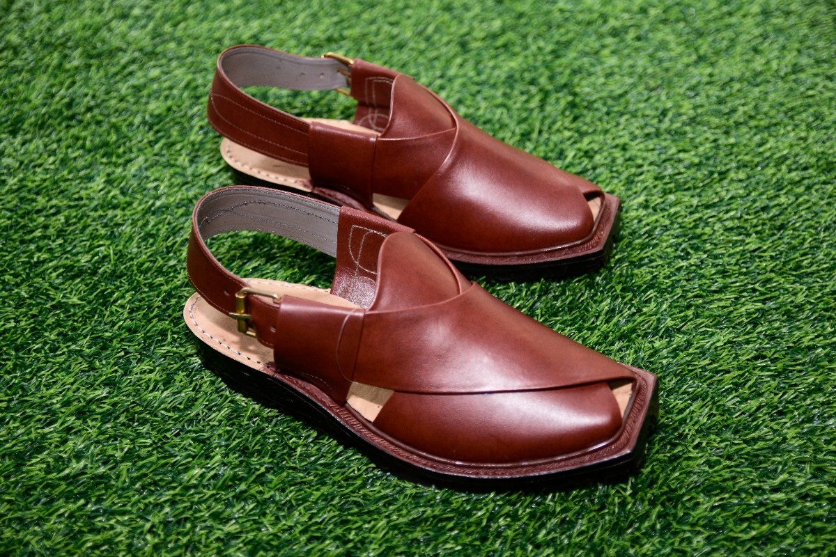 Single Sole Norozi Chappal Brown - Made in Charsadda