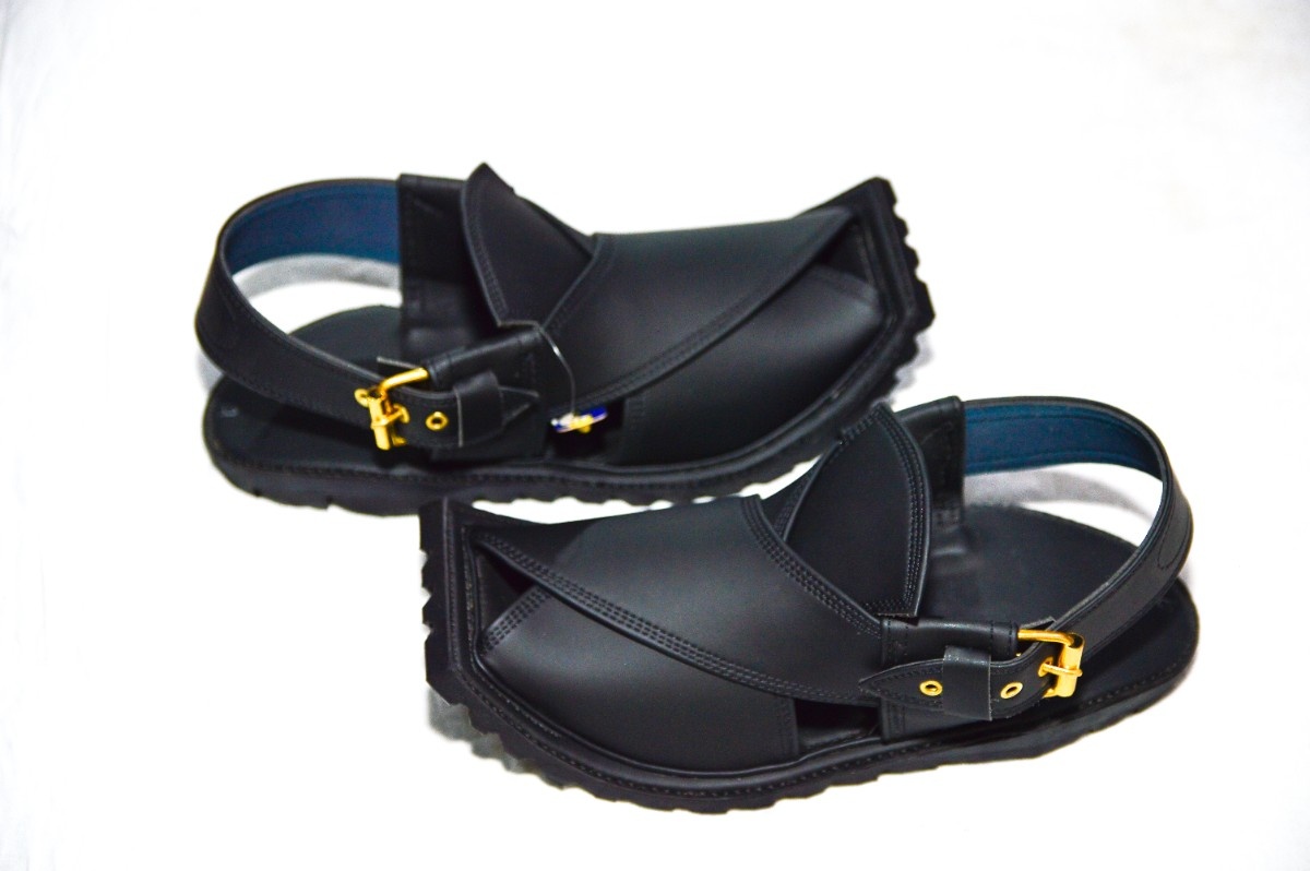 Hover Thumbnail Matte Black T Shape Heavy Duty Peshawri Chappal