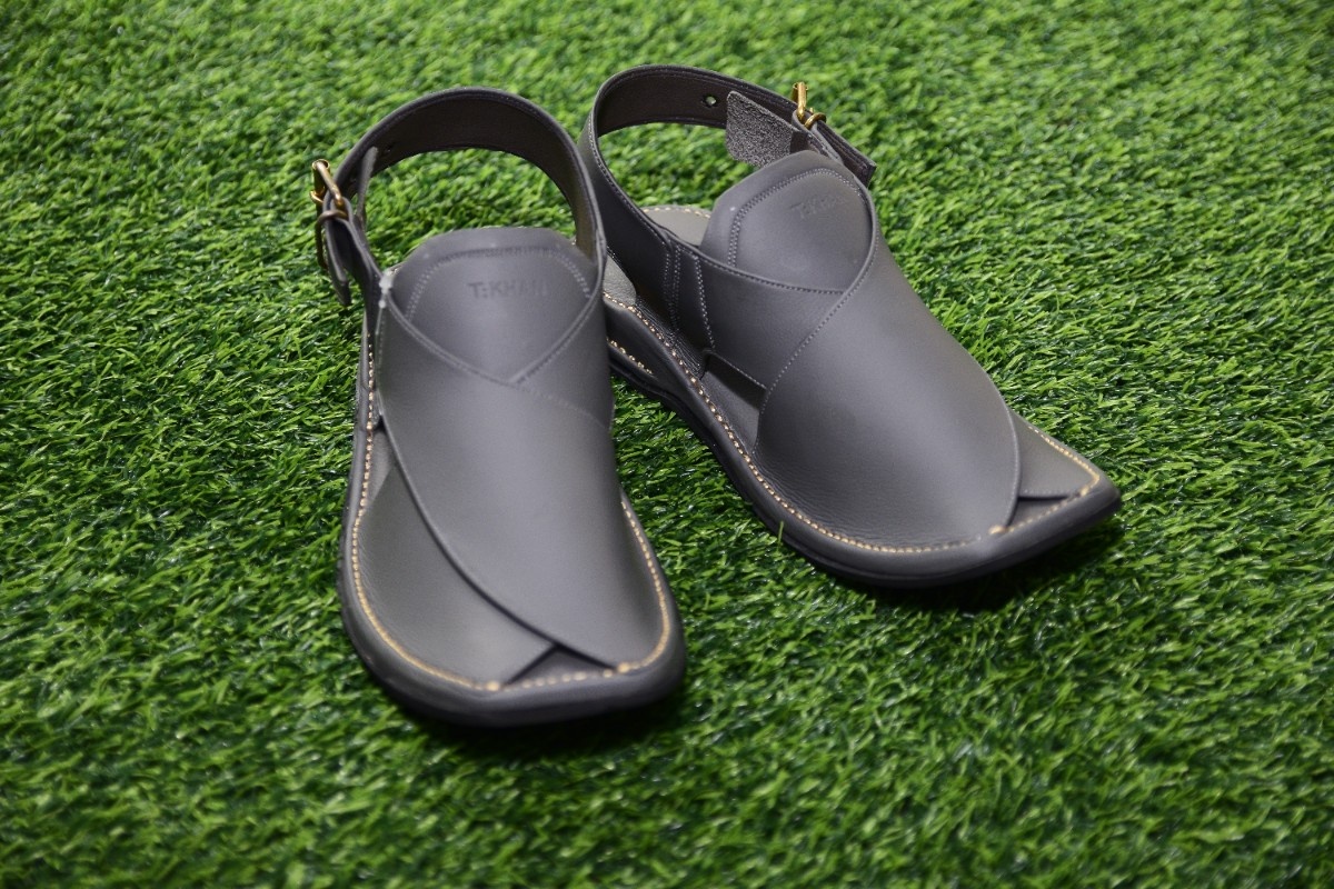 Hover Thumbnail Original Charcoal Grey Leather Soft Sole Medicated Peshawari Chappal - Zardari Design 