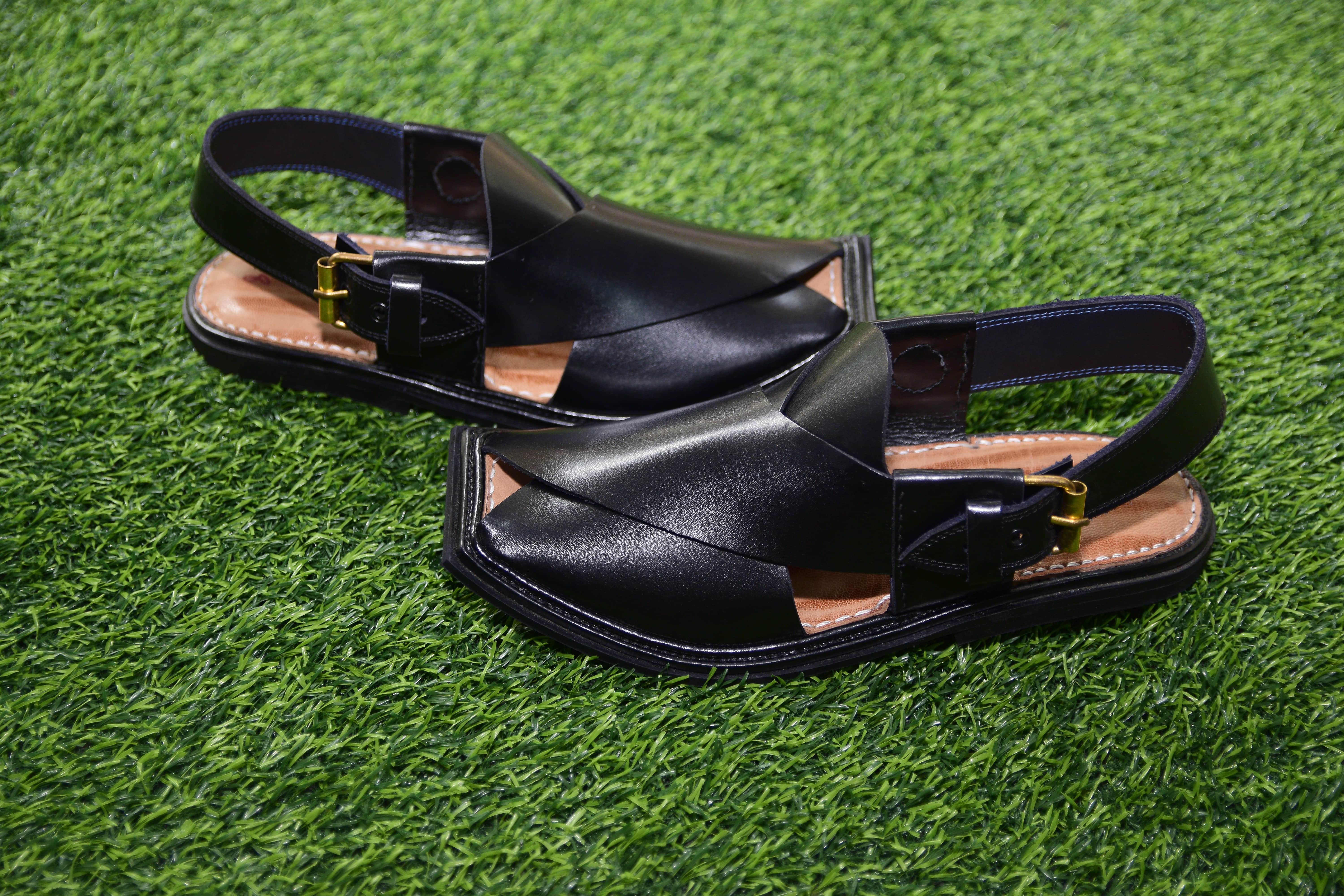 Hover Thumbnail Original Karachi Leather Wachaal Cut