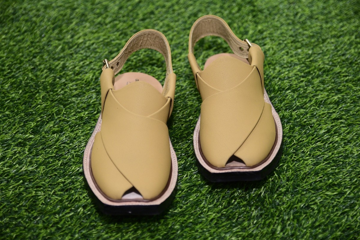 Norozi Chappal Single Sole Lemon Tone