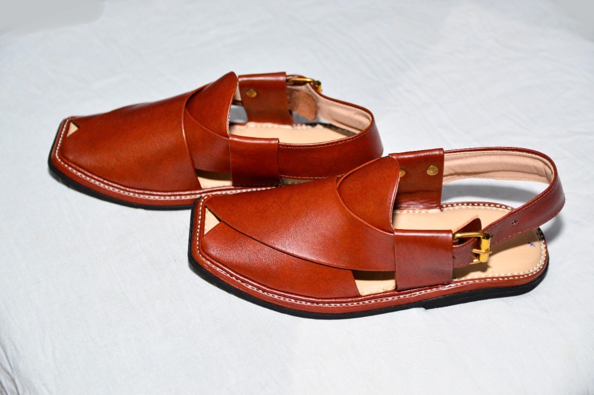 Hover Thumbnail Smart Zalmi Chappal – Brown, Medicated Sole, Round Shape