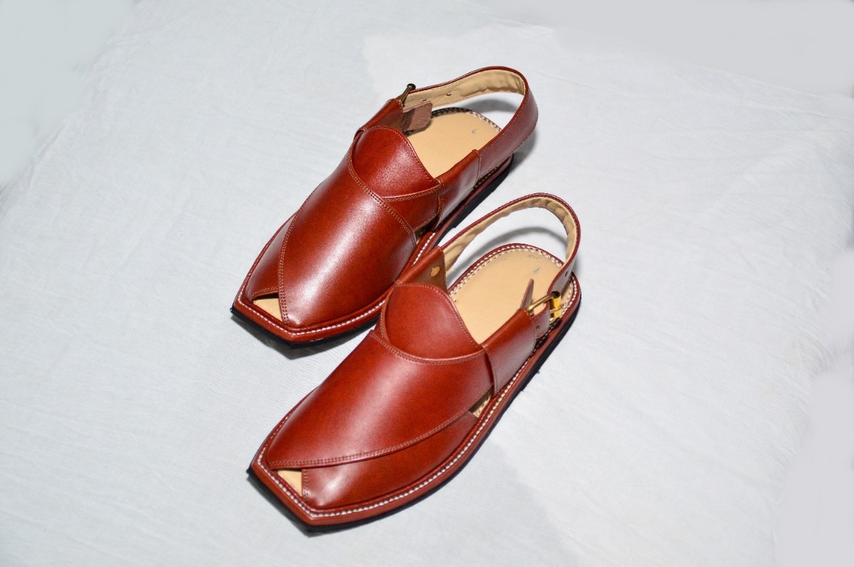 Smart Zalmi Chappal – Brown, Medicated Sole, Cut Design