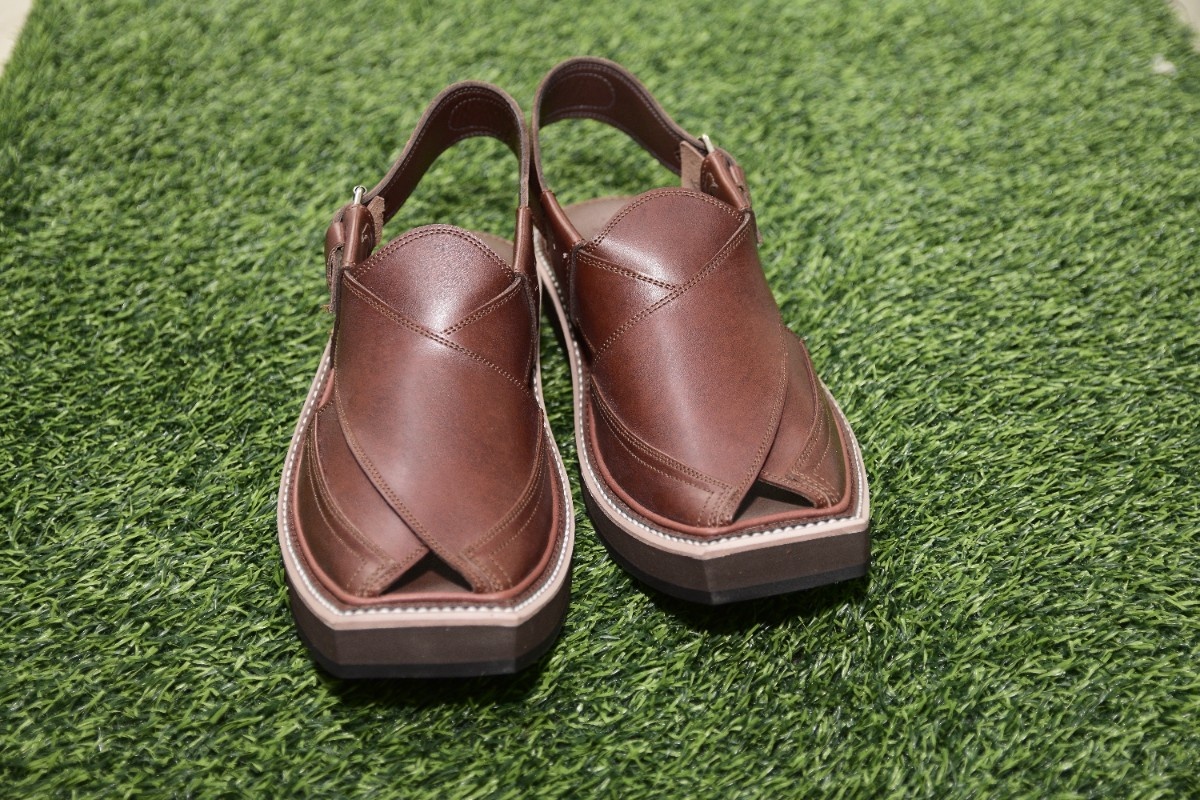 Hover Thumbnail Kaptaan Chappal Chestnut Brown – Double Sole