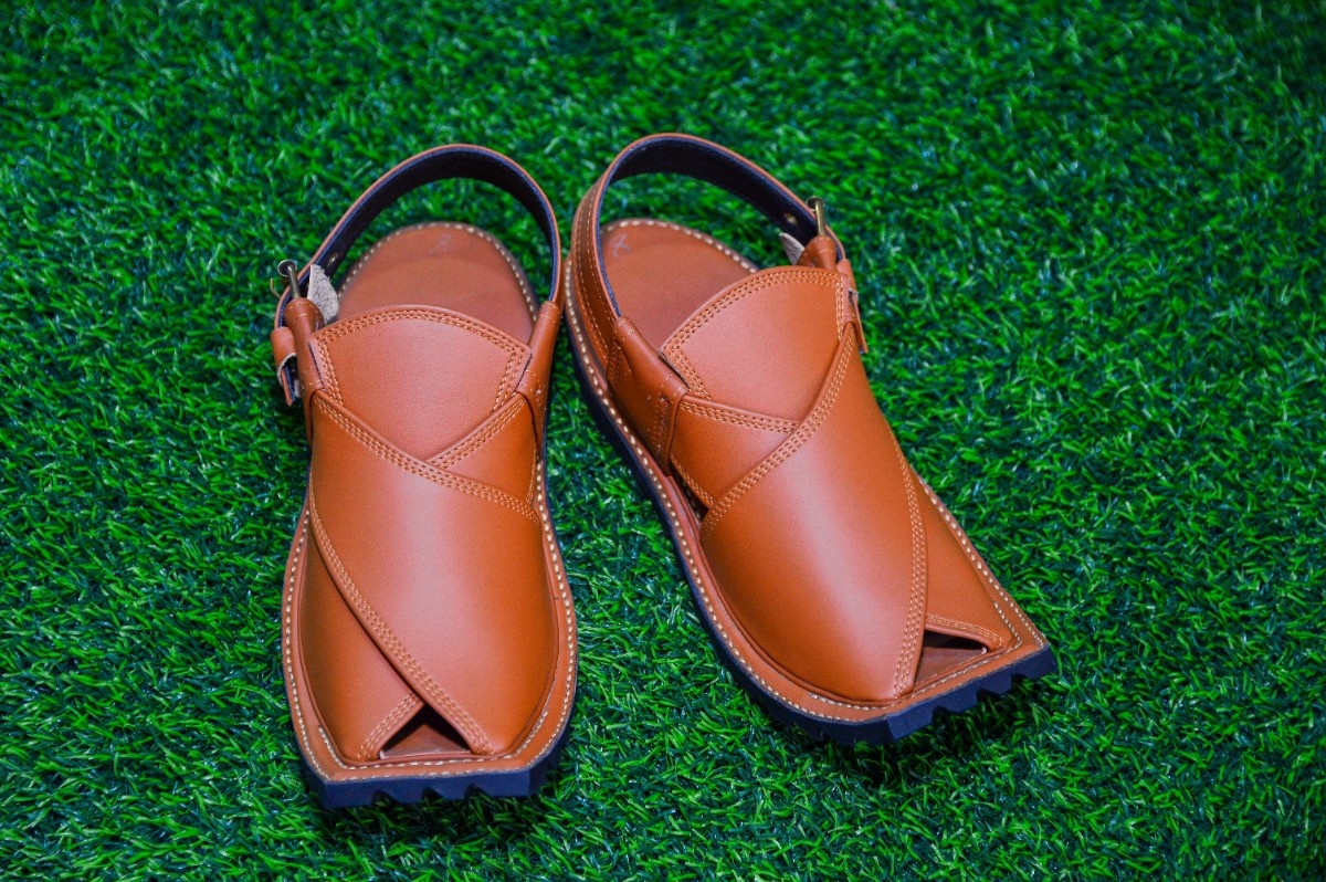  T Shape Heavy Duty Peshawri Chappal - Brown