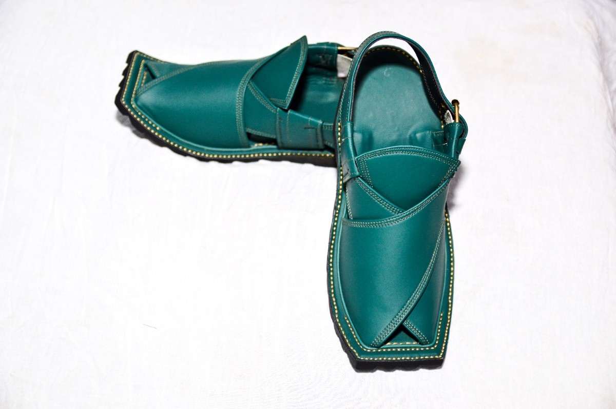 Hover Thumbnail T Shape Heavy Duty Peshawri Chappal  - Forest Green Color